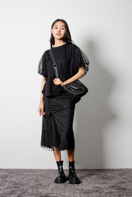 點點紗公主袖上衣