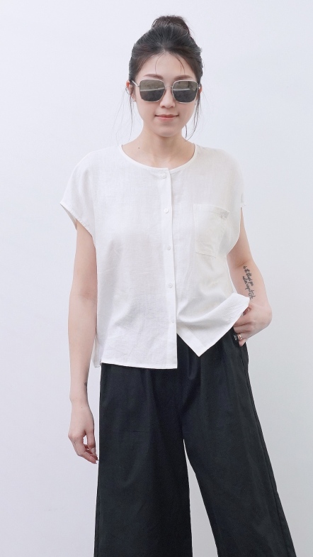 純色圓領短袖襯衫