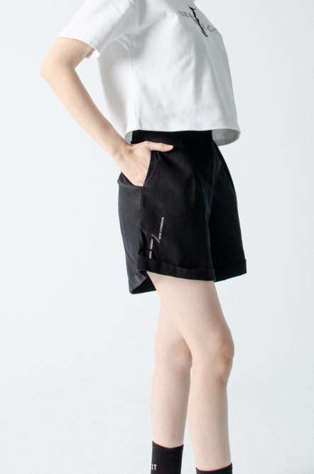 反摺百搭燈心絨褲