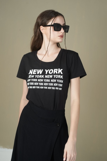 NEW YORK文字T