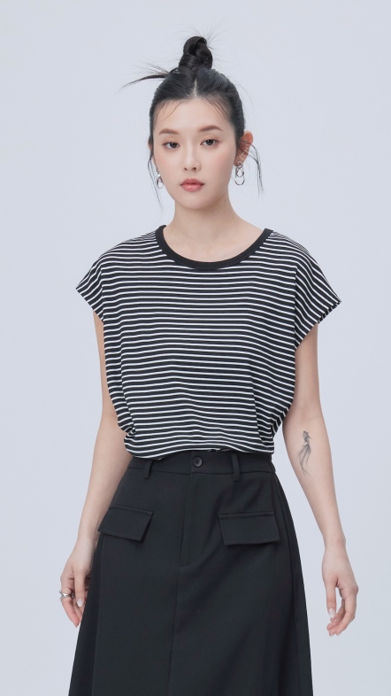 條紋圓領無袖上衣